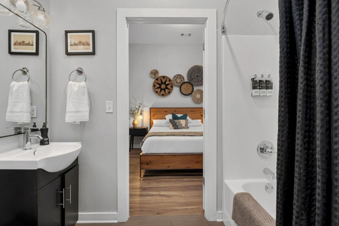Photo of Bathroom in Hillsboro Village