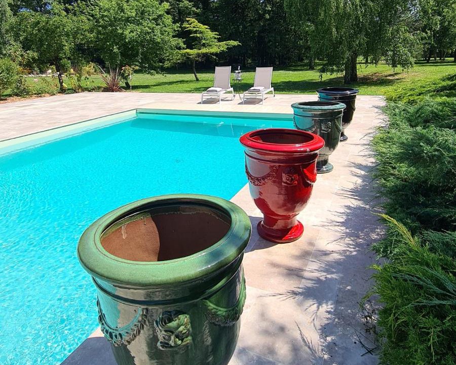 Photo of Others in Feings