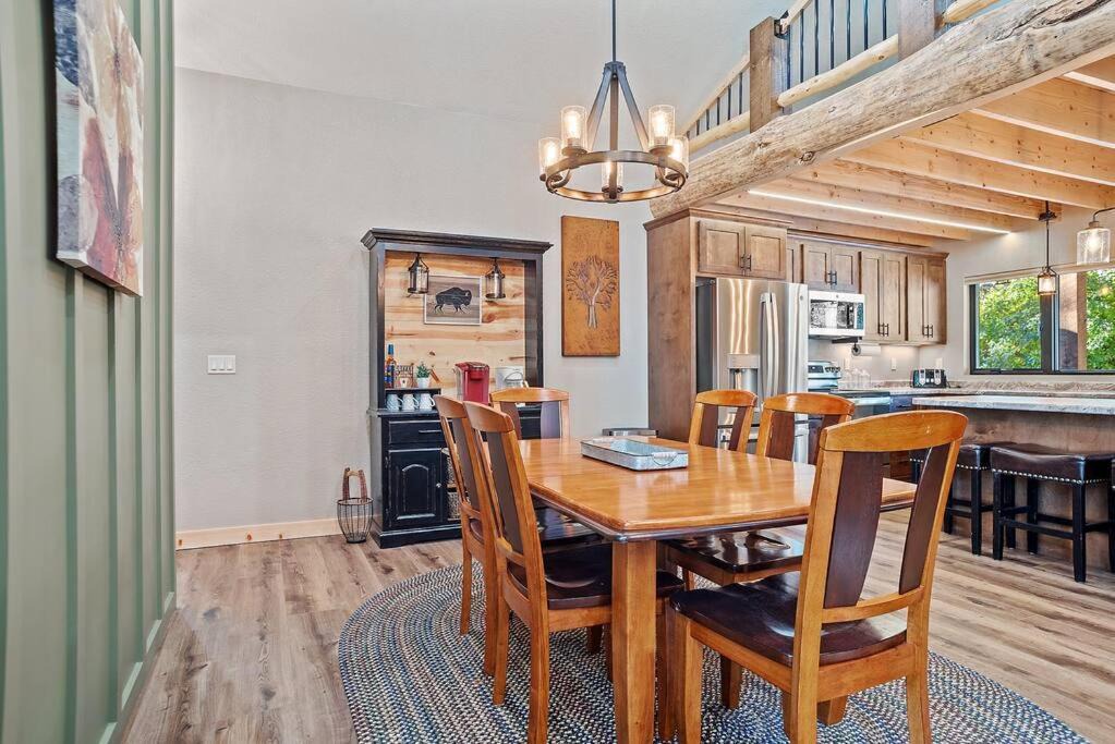 Photo of Livingroom in West Pennington