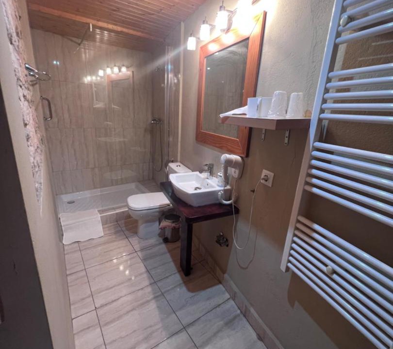 Photo of Bathroom in Granyena de Les Garrigues