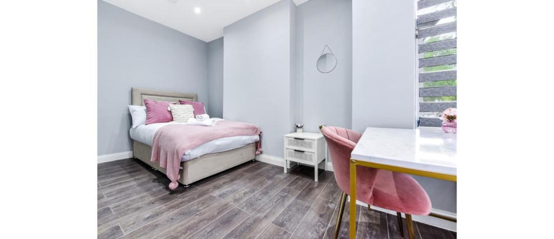 Photo of Bedroom in Peckham Rye