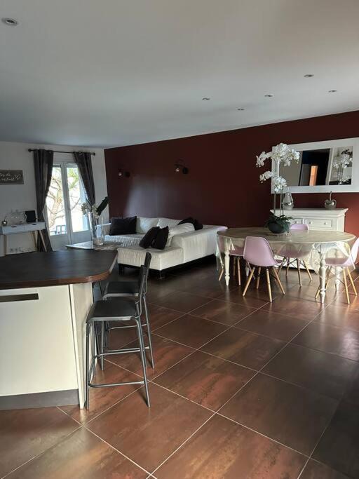 Photo of Others in Pusignan