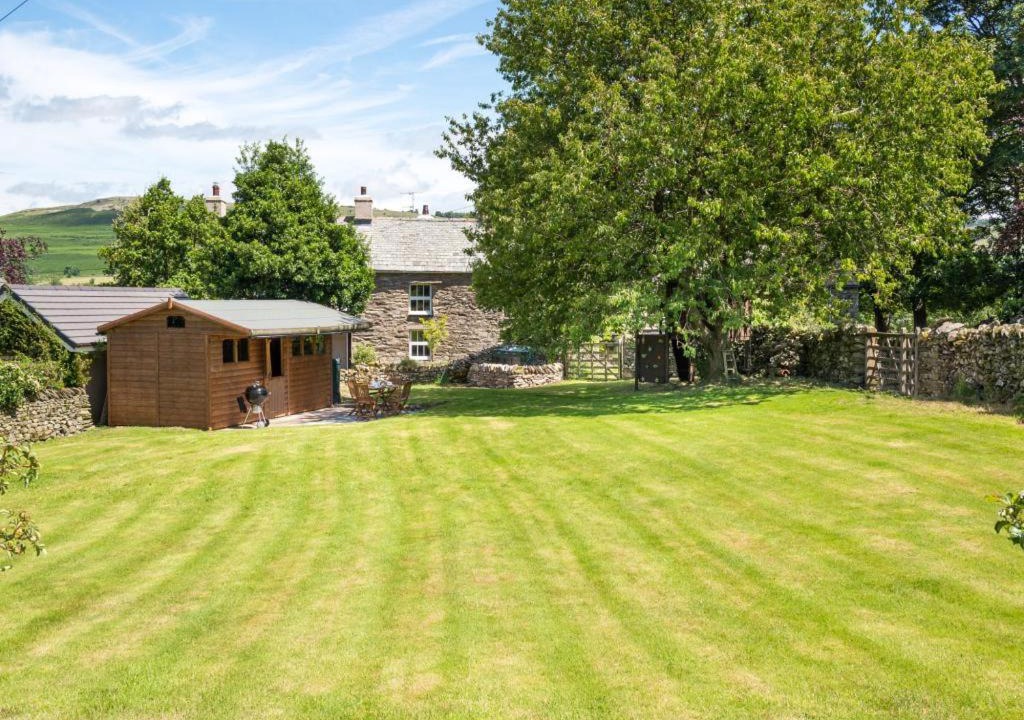 Photo of Others in Bampton