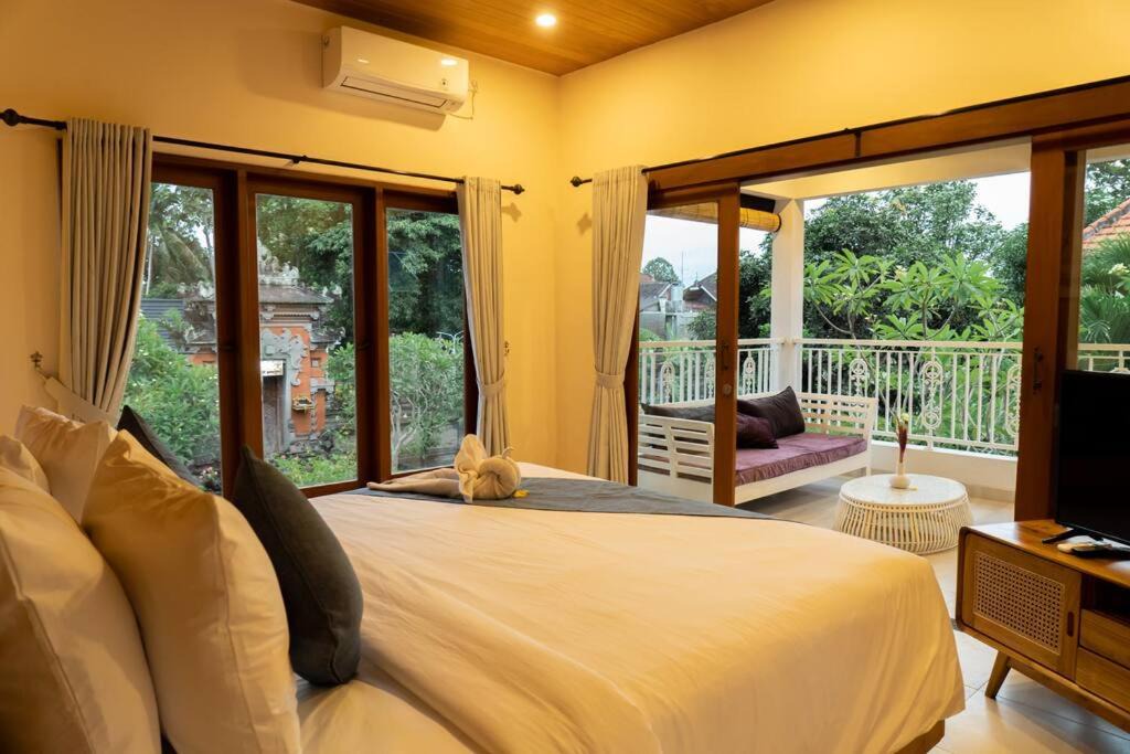 Photo of Others in Kaba-Kaba