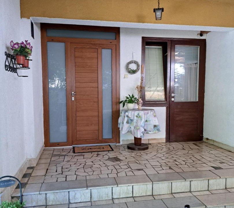 Photo of Others in Brulo