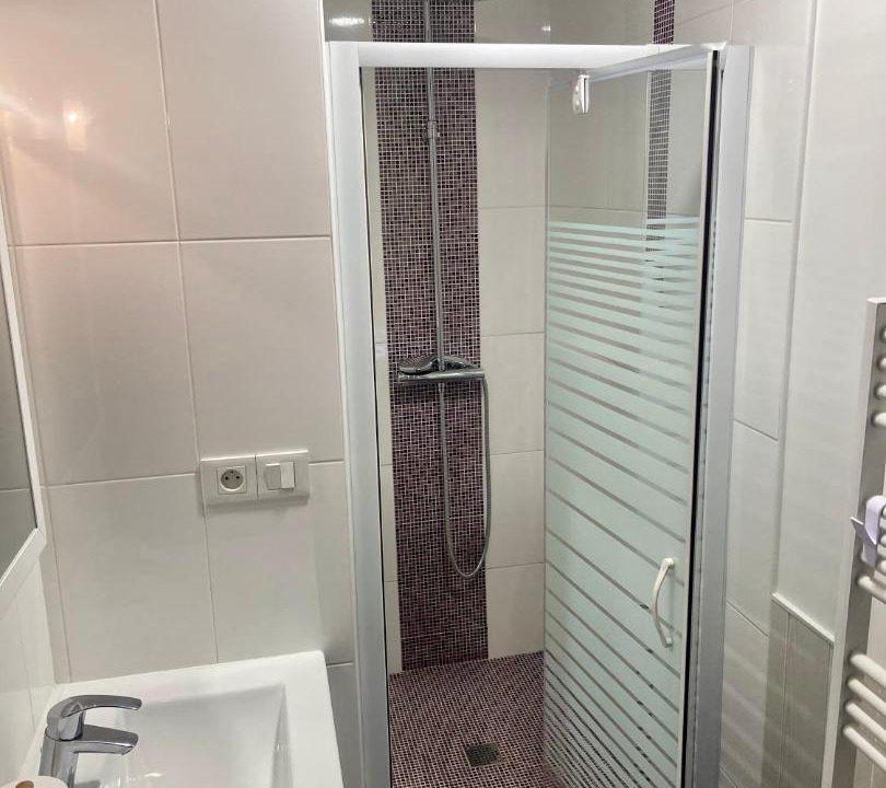 Photo of Others in Sainte-Genevieve-des-Bois