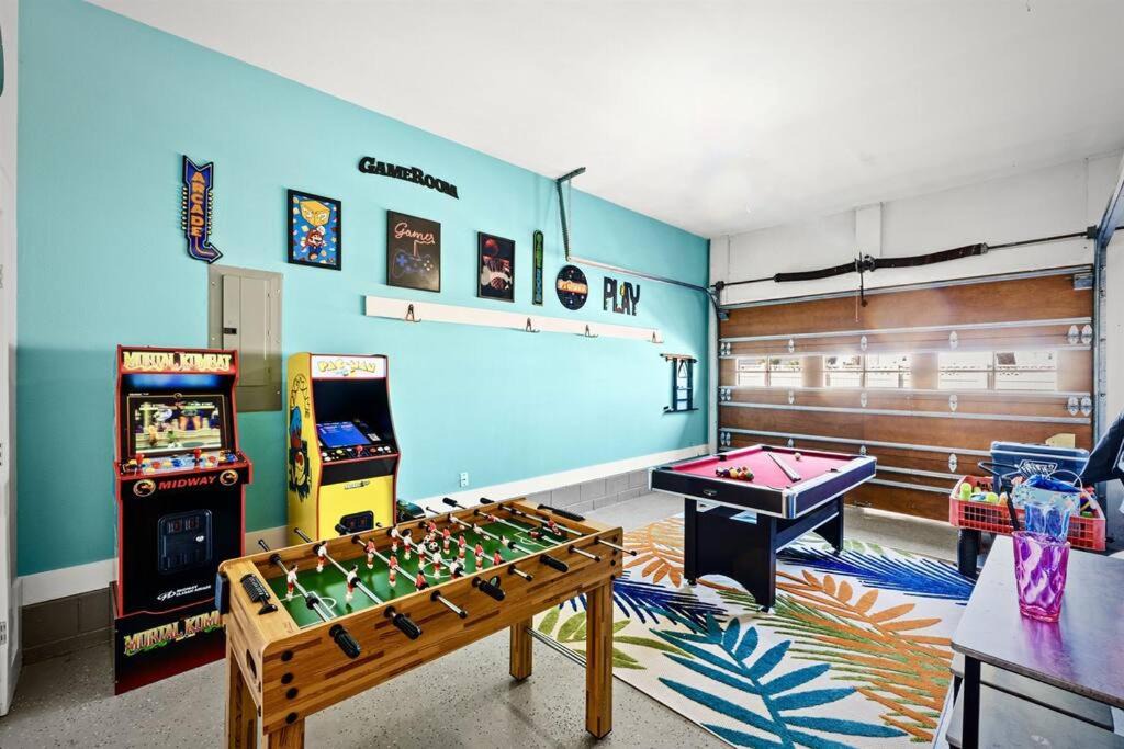 Photo of Livingroom in Waterside Village