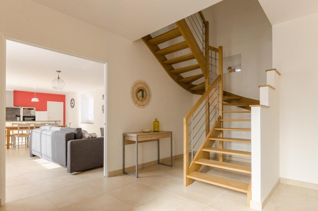 Photo of Others in Saint-Usage