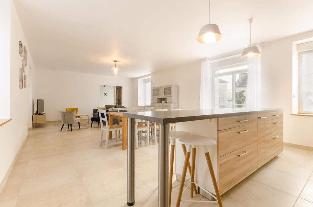 Photo of Others in Saint-Usage