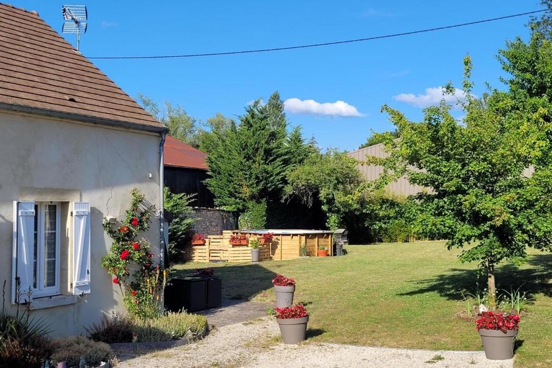 Photo of Others in Noe-les-Mallets