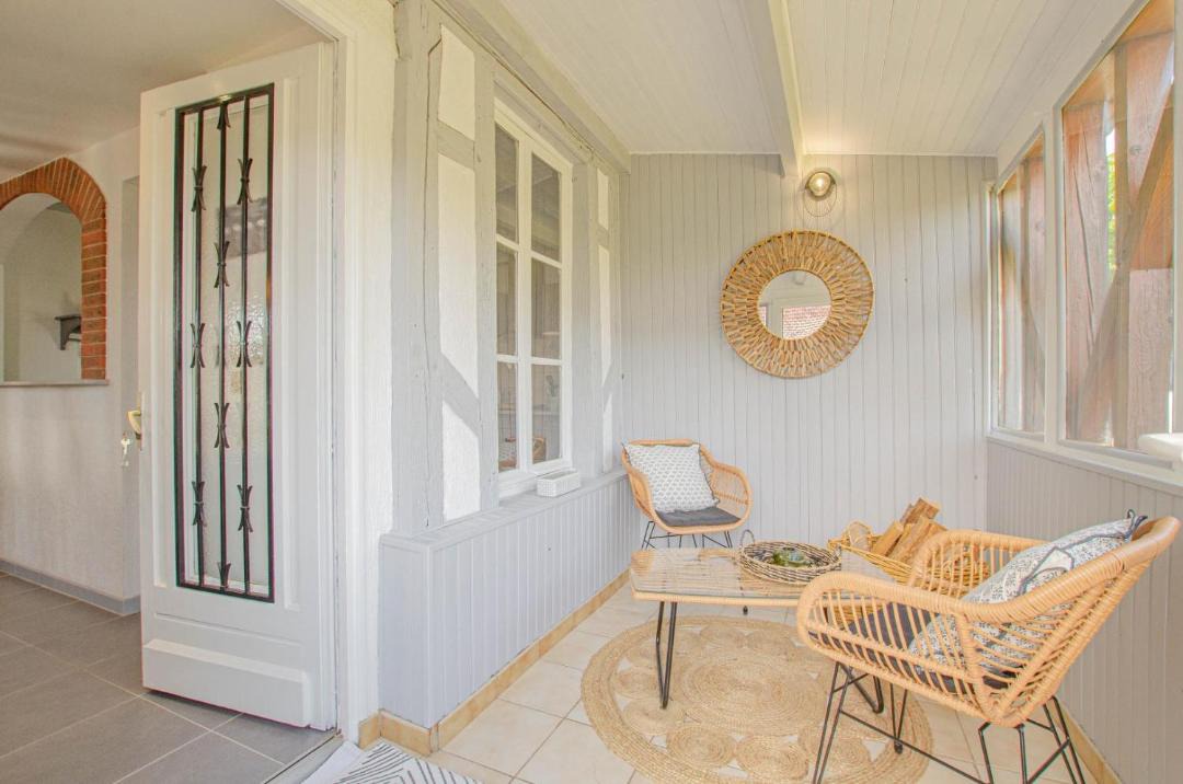 Photo of Others in Le Chene