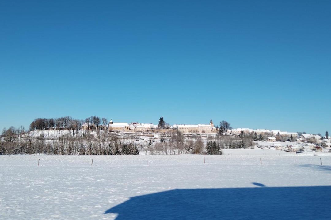 Photo of Others in Rix