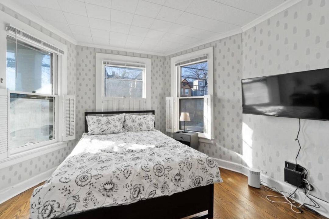 Photo of Bedroom in Bayonne