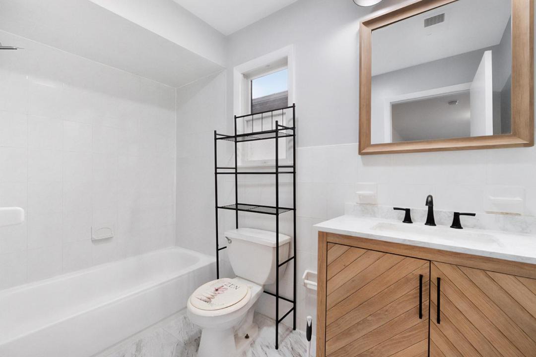 Photo of Others in Constable Hook