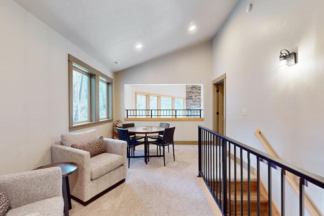 Photo of Others in Vida