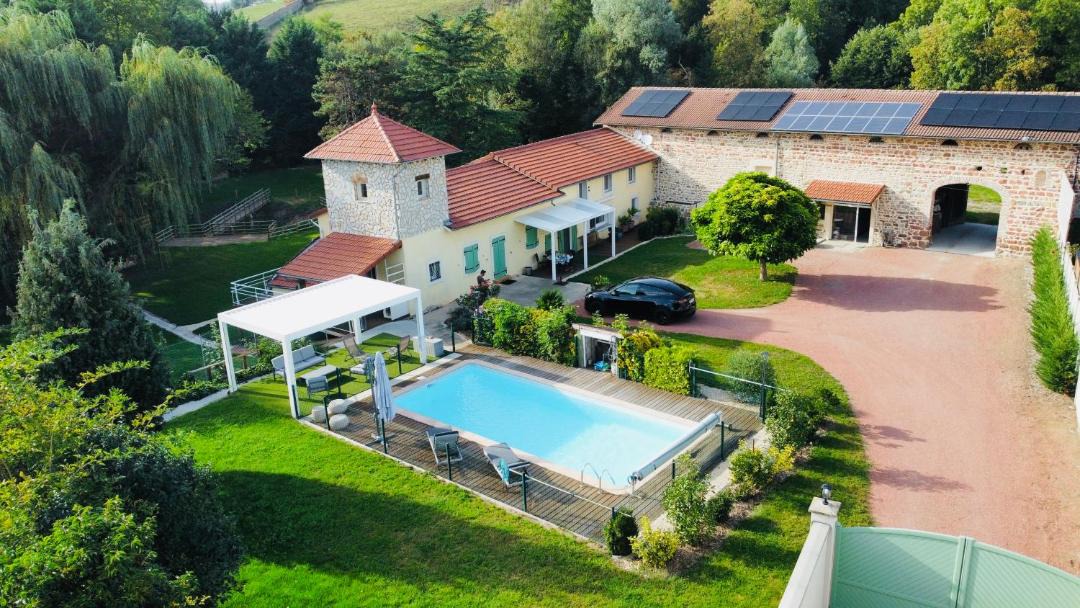 Photo of Others in Amplepuis