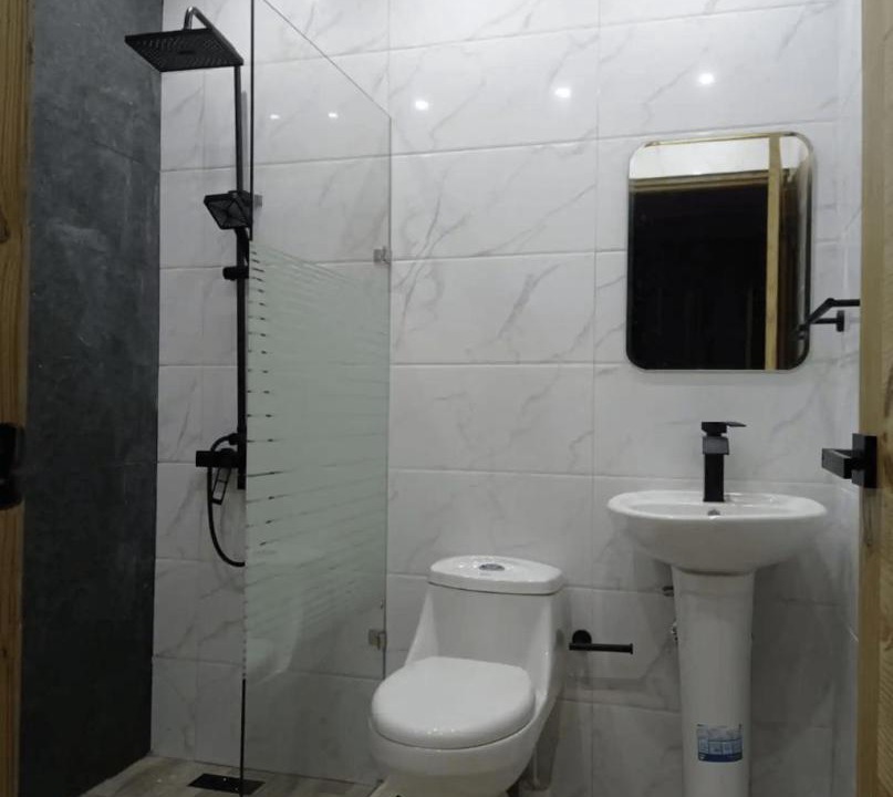 Photo of Others in Pedro Brand