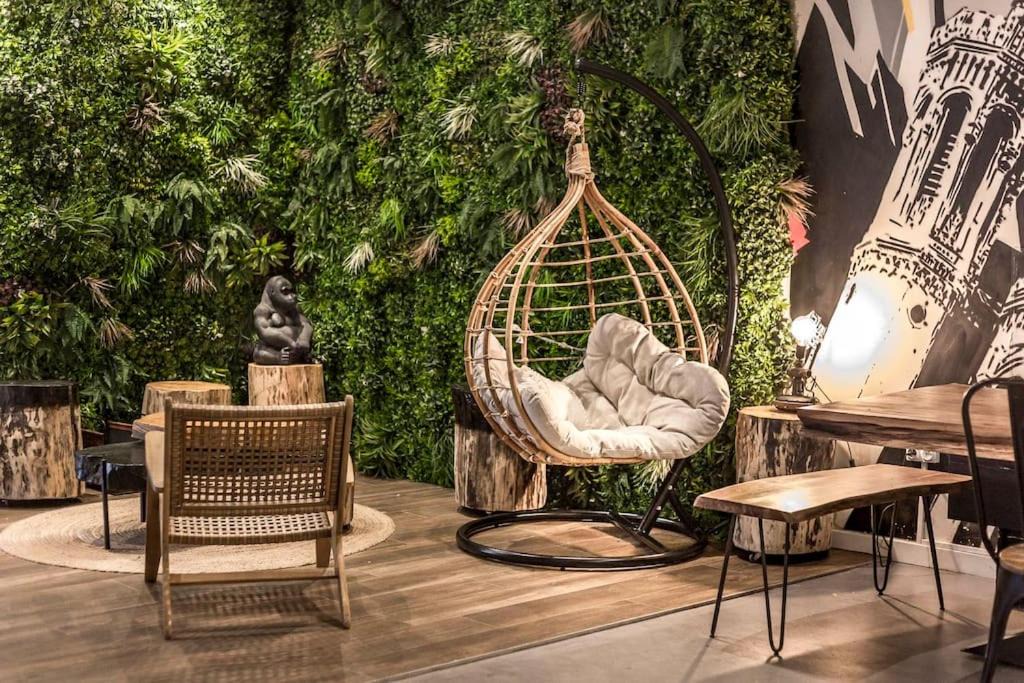 Photo of Others in Old Lyon