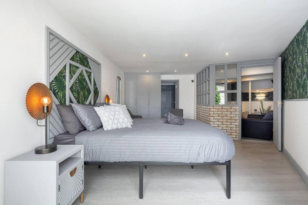 Photo of Others in East Acton