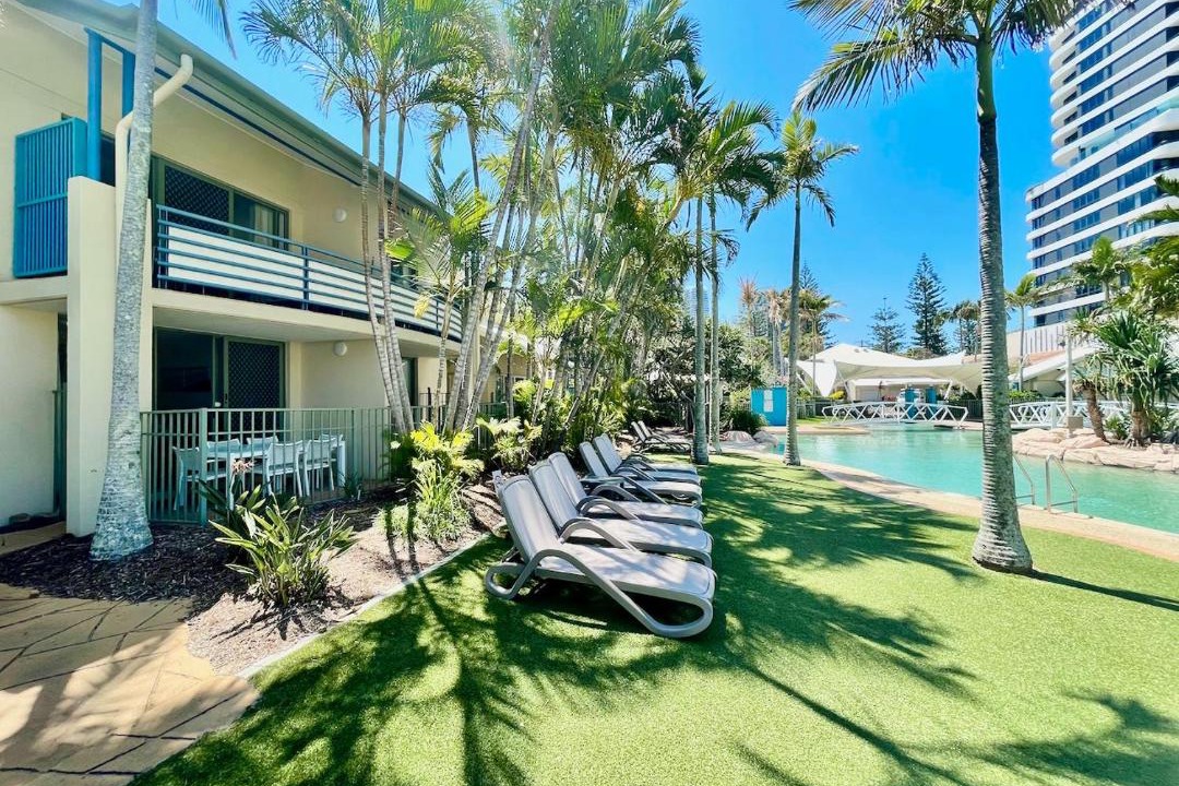 Photo of Others in Mermaid Beach