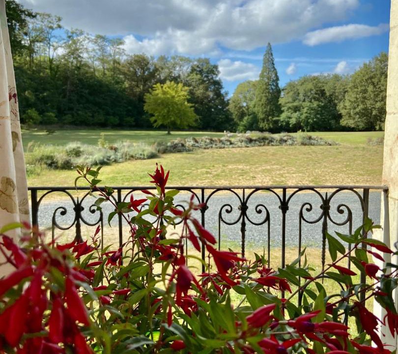 Photo of Others in Tierce