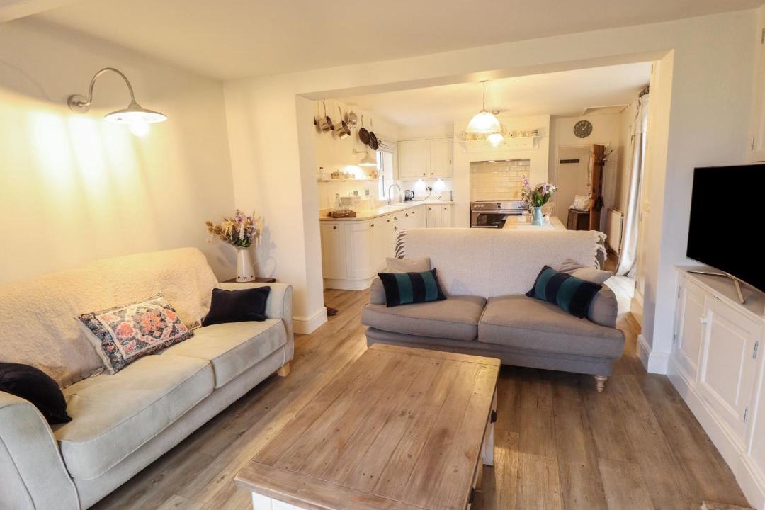 Photo of Others in Frampton