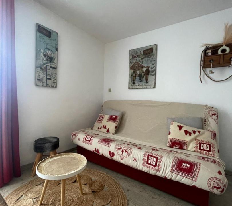 Photo of Others in Premanon