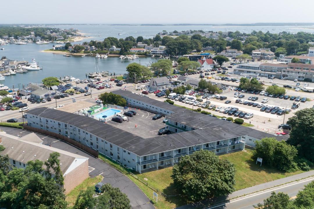 Photo of Others in Hyannis