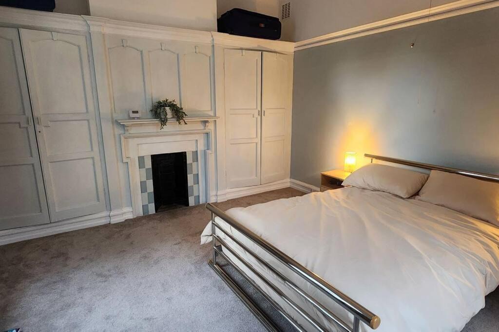 Photo of Others in Roundhay