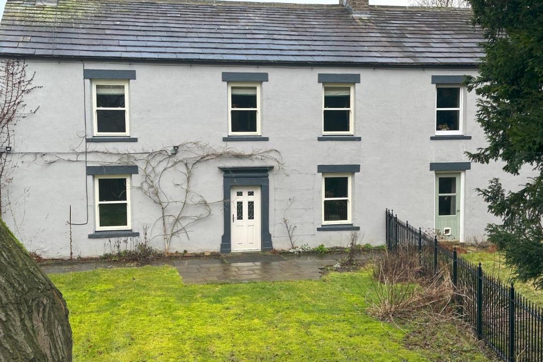 Photo of Others in Gayle