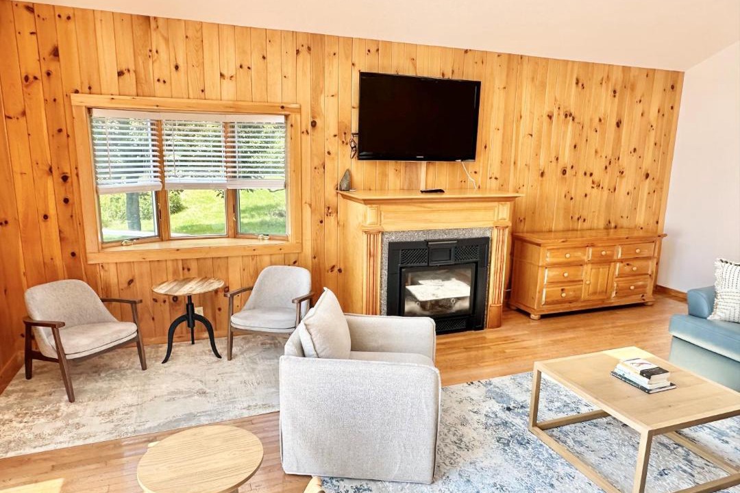 Photo of Others in Bernard