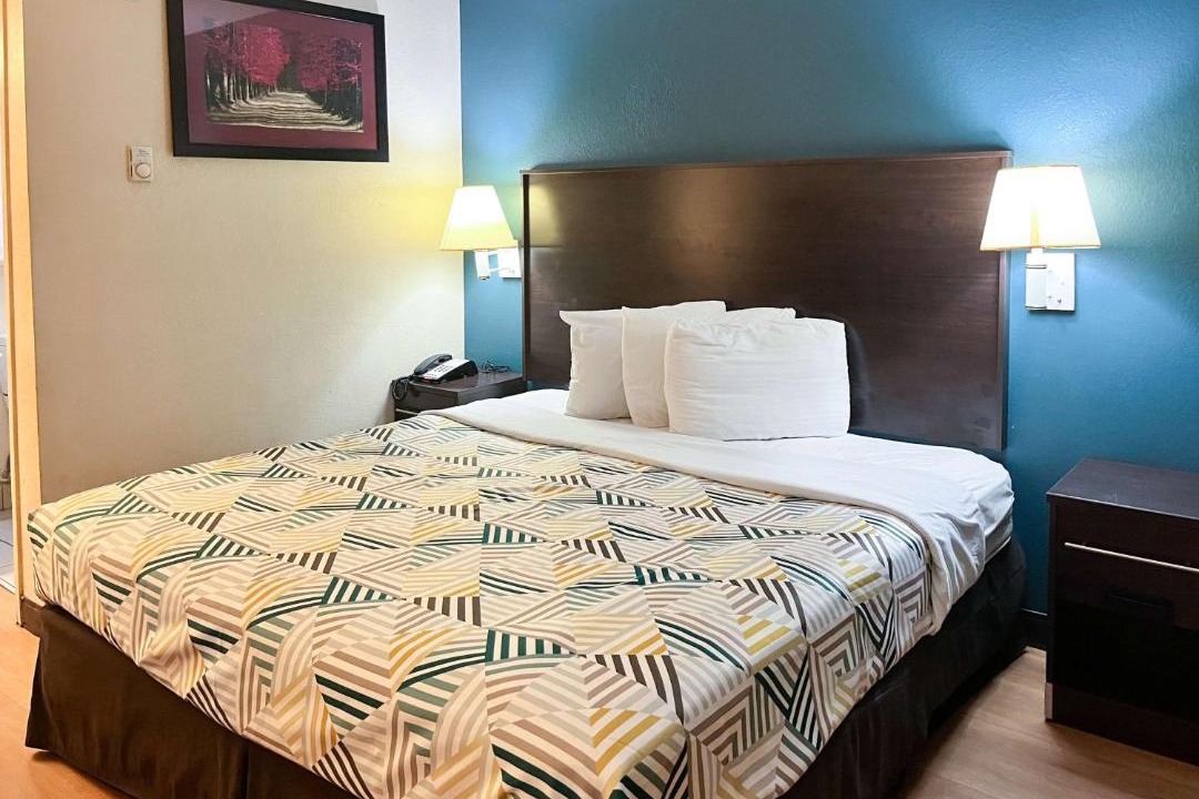 Photo of Bedroom in Flournoy