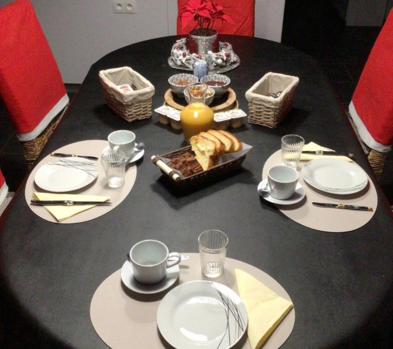 Photo of Others in Tilh