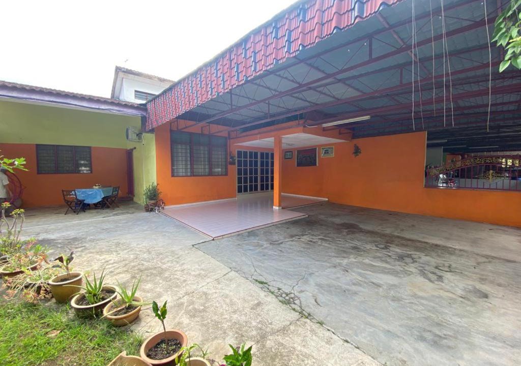 Photo of Buildings in Jitra