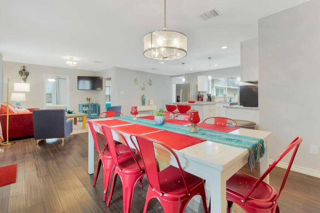 Photo of Livingroom in Downtown San Antonio