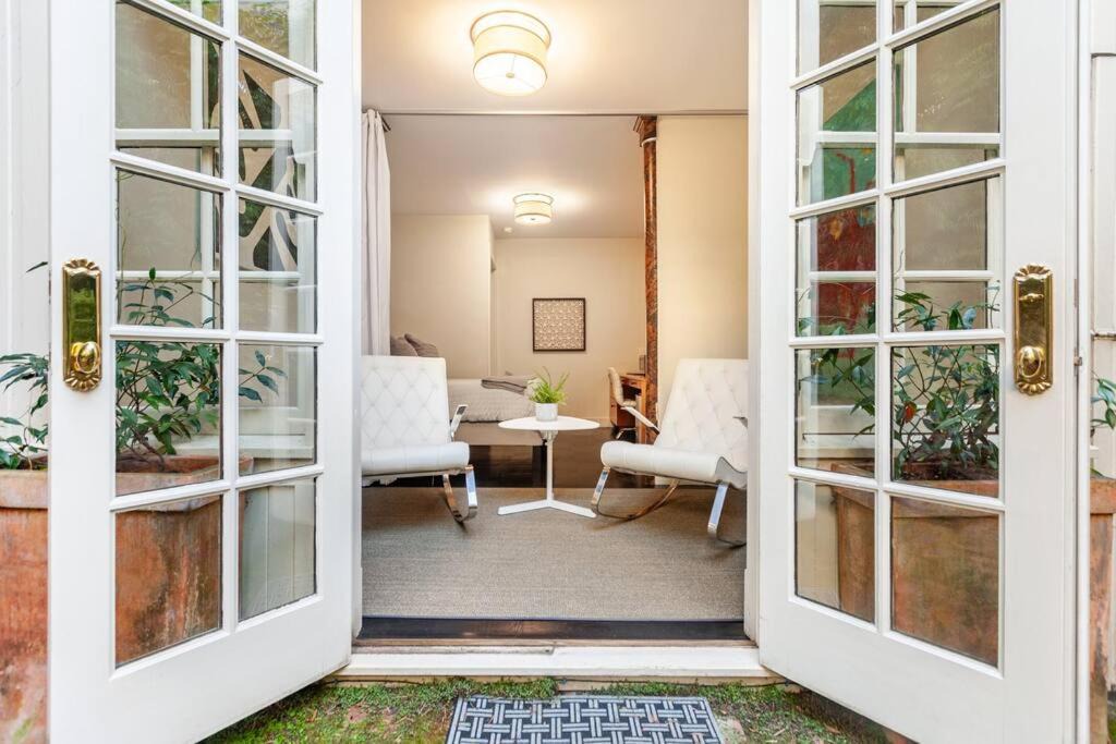 Photo of Others in Pacific Heights