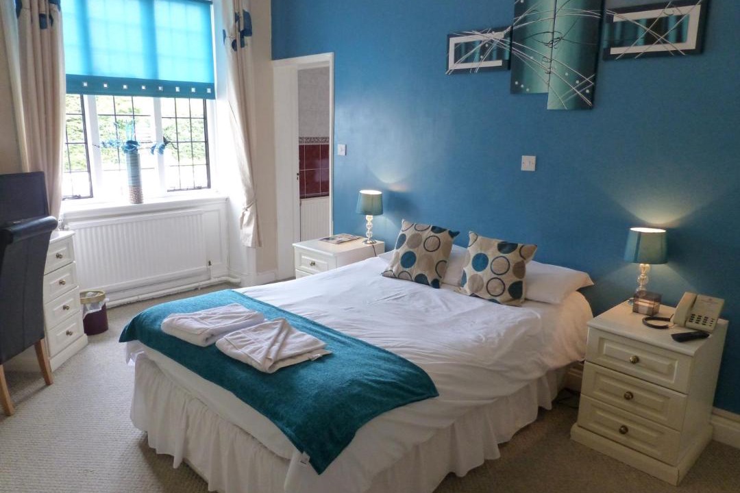 Photo of Others in Blackwood