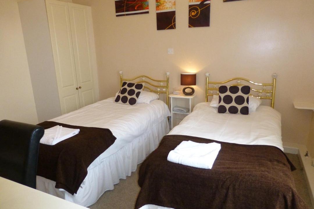 Photo of Others in Blackwood