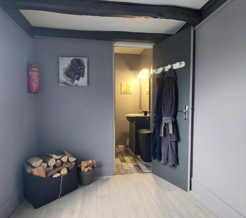 Photo of Bedroom in Saint-Aubin-en-Charollais