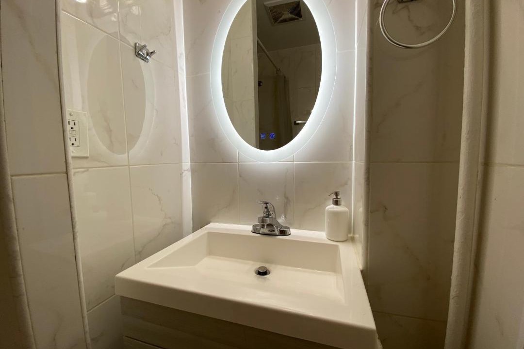 Photo of Bathroom in Mott Haven