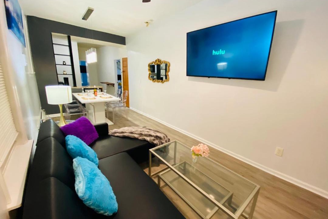 Photo of Livingroom in Mott Haven