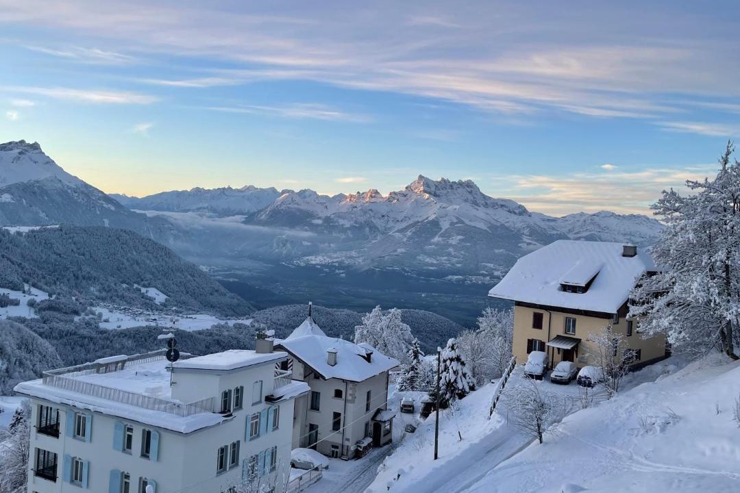 Photo of Others in Leysin