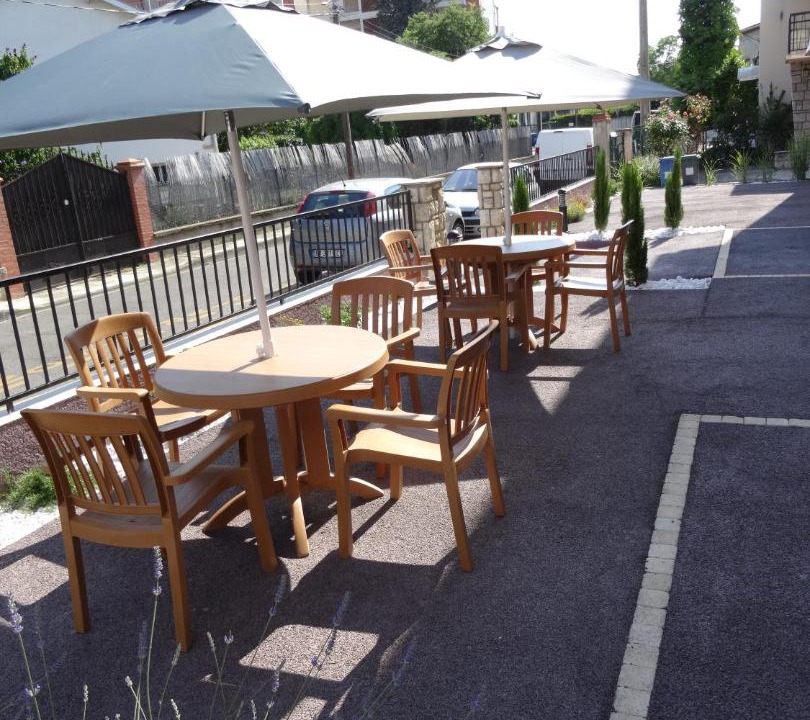 Photo of Others in Fontaine Lestang-Bagatelle-Papus-Tabar-Bordelongue