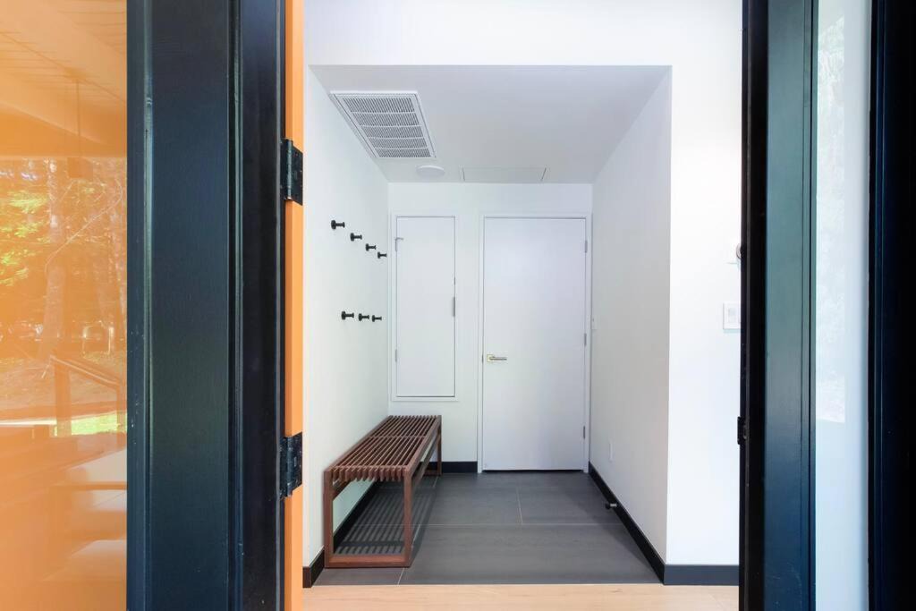 Photo of Others in Randle