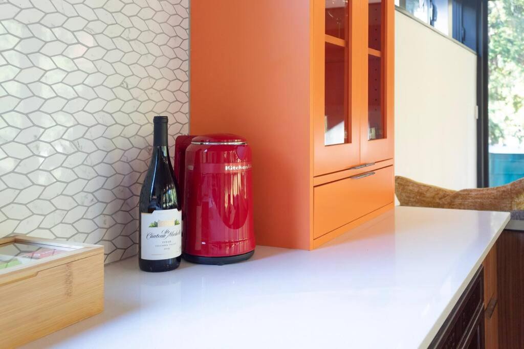 Photo of Others in Randle