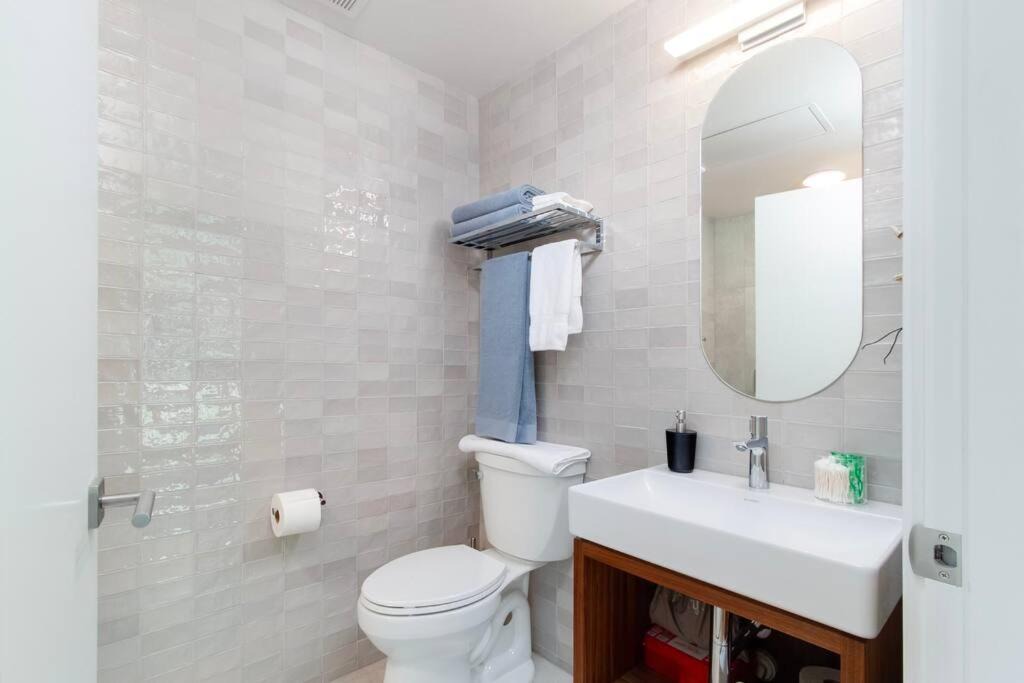 Photo of Others in Randle