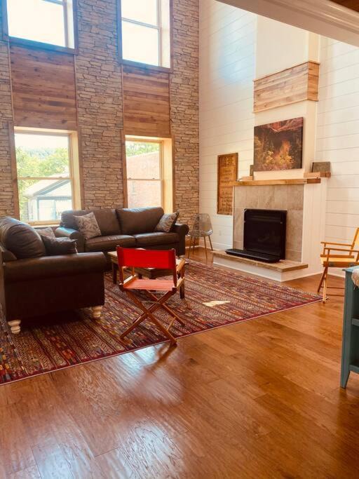 Photo of Livingroom in Wyalusing