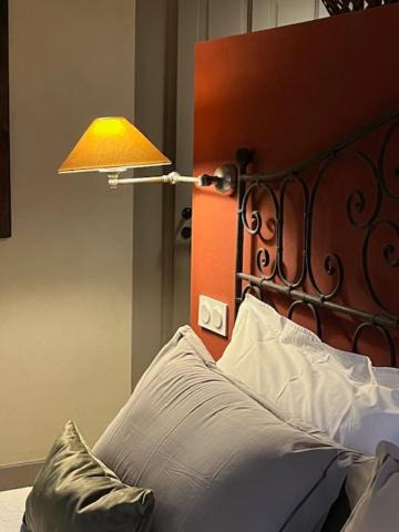 Photo of Bedroom in Issus