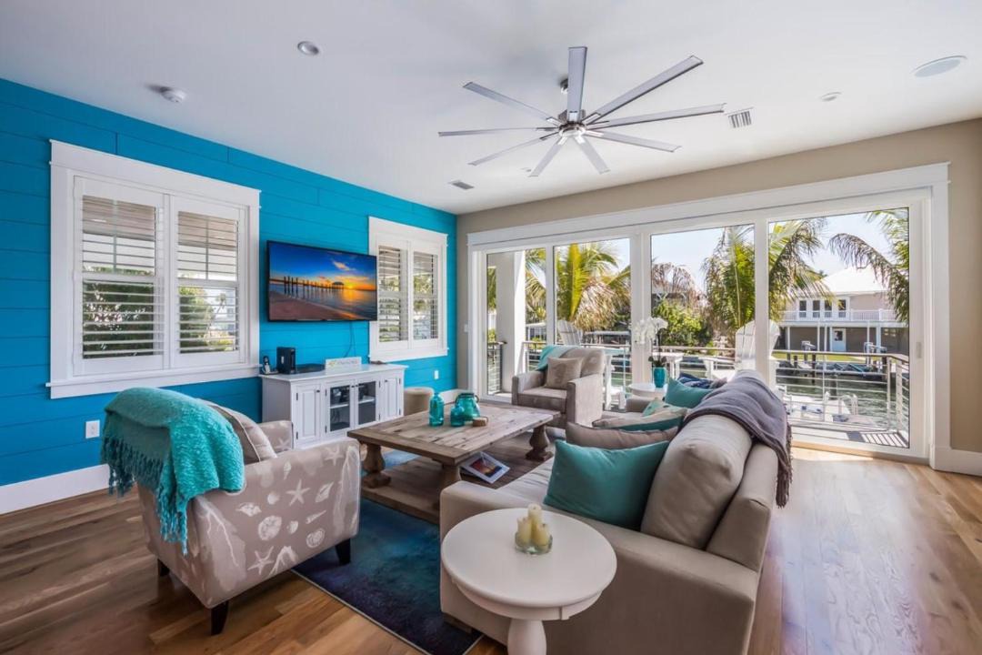 Photo of Others in Holmes Beach