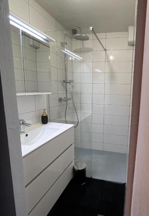 Photo of Bathroom in Espalion